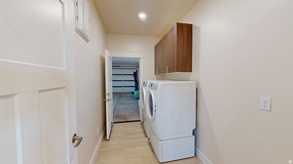 1095 E CANYON DR Big Water, UT 84741