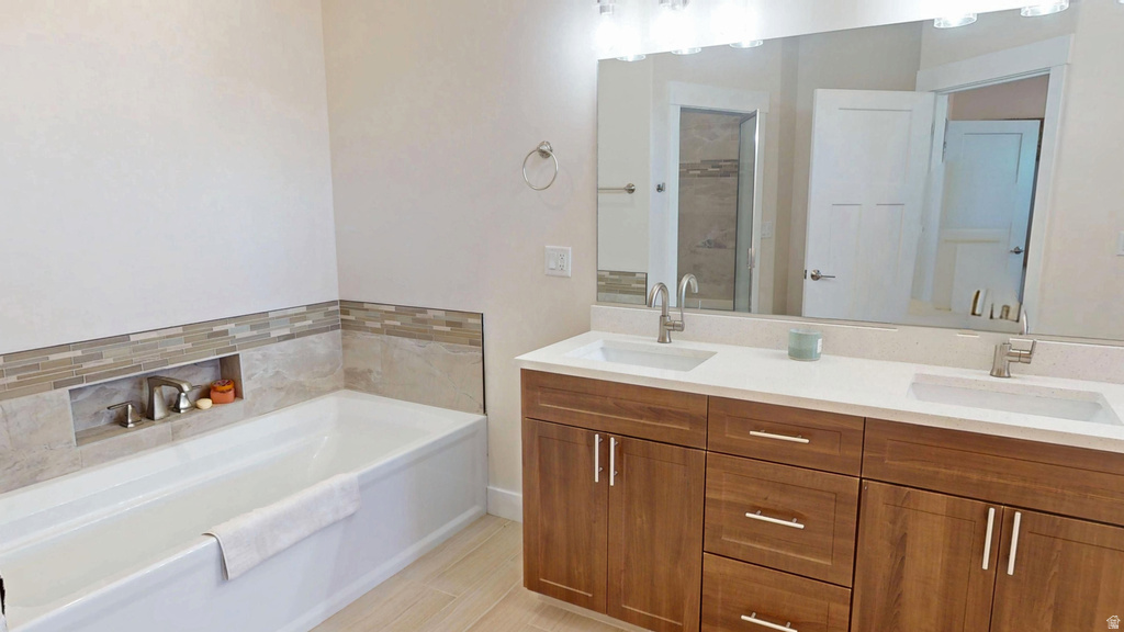 1095 E CANYON DR Big Water, UT 84741