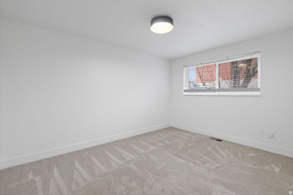 2270 E MURRAY HOLLADAY RD #15 Holladay, UT 84117