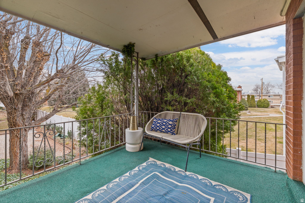 2270 E MURRAY HOLLADAY RD #15 Holladay, UT 84117