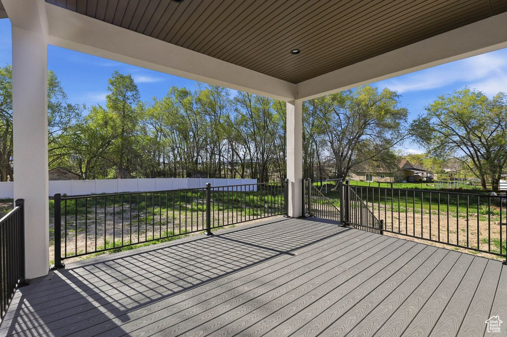 8035 N PARK MEADOW LN #2 Lake Point, UT 84074