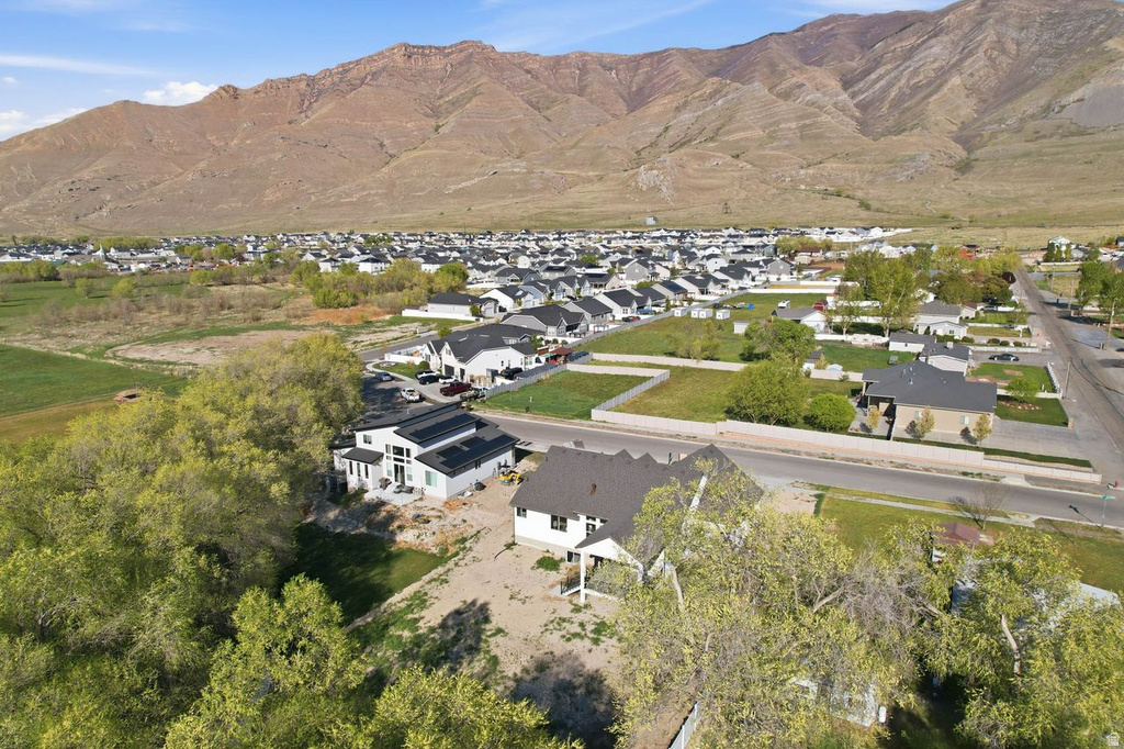 8035 N PARK MEADOW LN #2 Lake Point, UT 84074