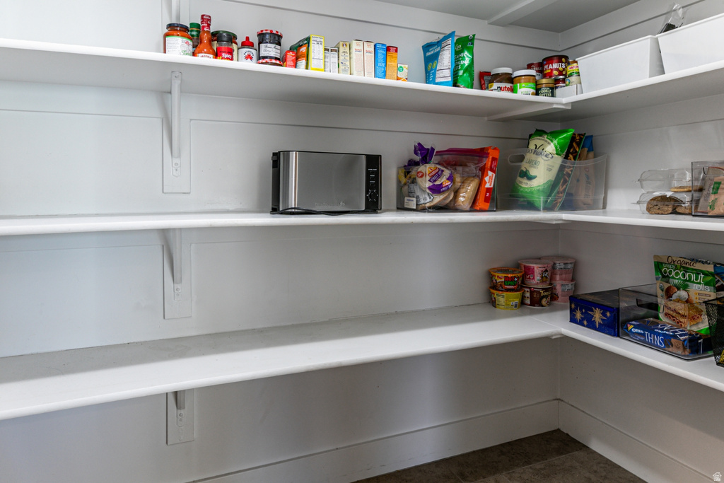 926 N CALLIE CT North Salt Lake, UT 84054