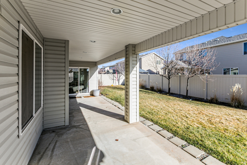926 N CALLIE CT North Salt Lake, UT 84054