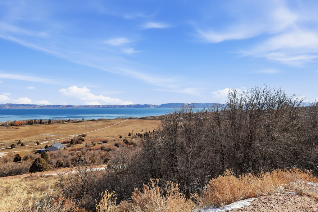 1697 N RENDEVOUS RUN Garden City, UT 84028