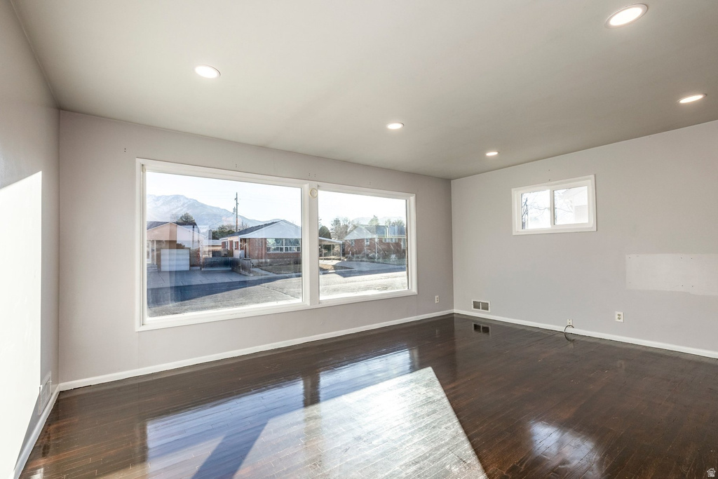 4579 S 375 E Washington Terrace, UT 84405