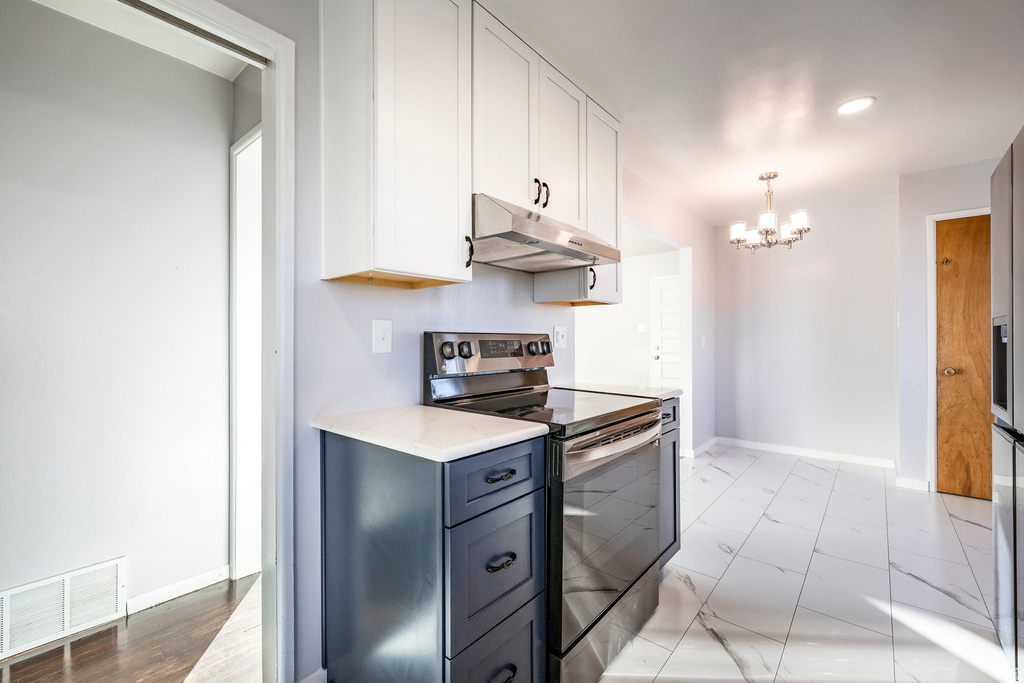 4579 S 375 E Washington Terrace, UT 84405