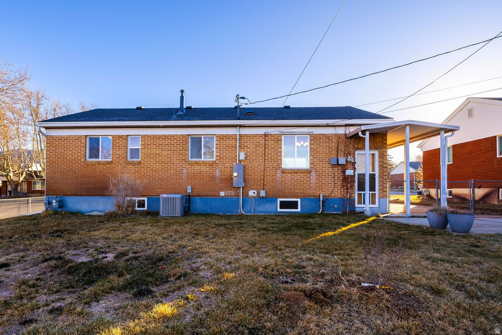 4579 S 375 E Washington Terrace, UT 84405