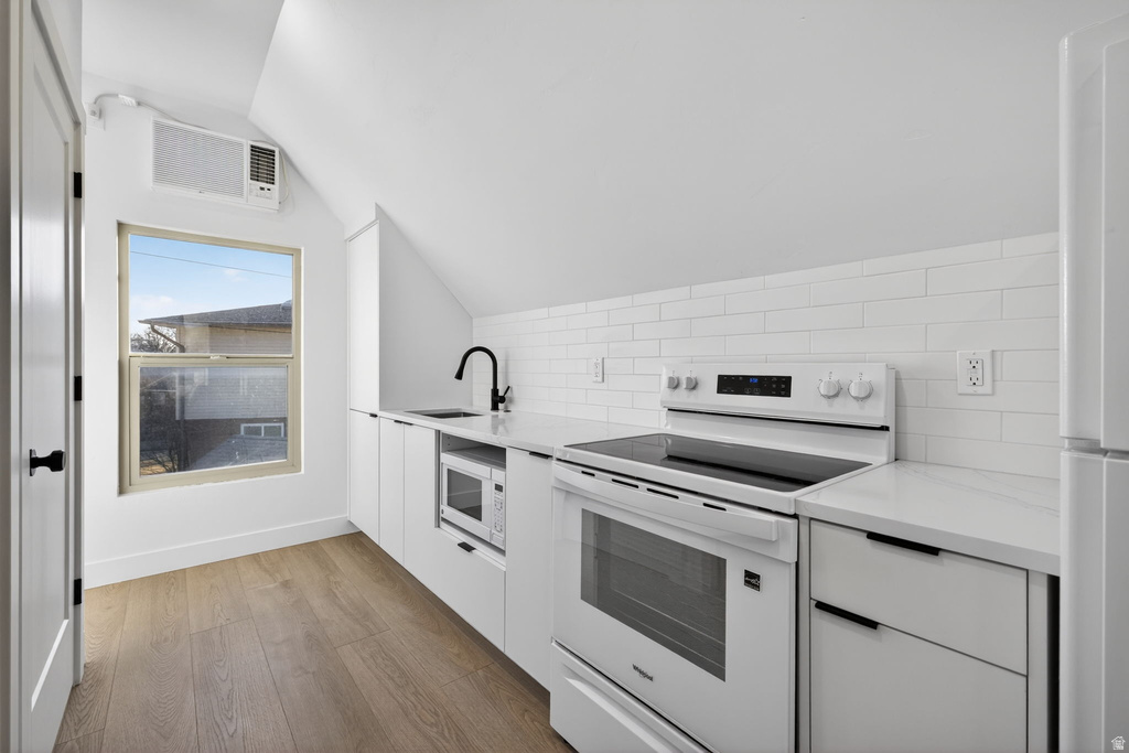 2558 E 3020 S Millcreek, UT 84109