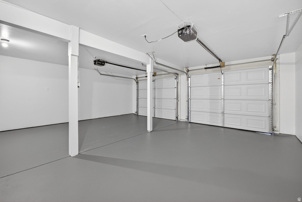 2558 E 3020 S Millcreek, UT 84109