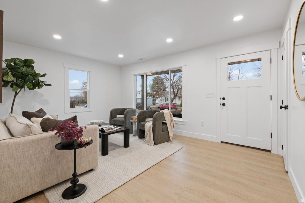 2558 E 3020 S Millcreek, UT 84109