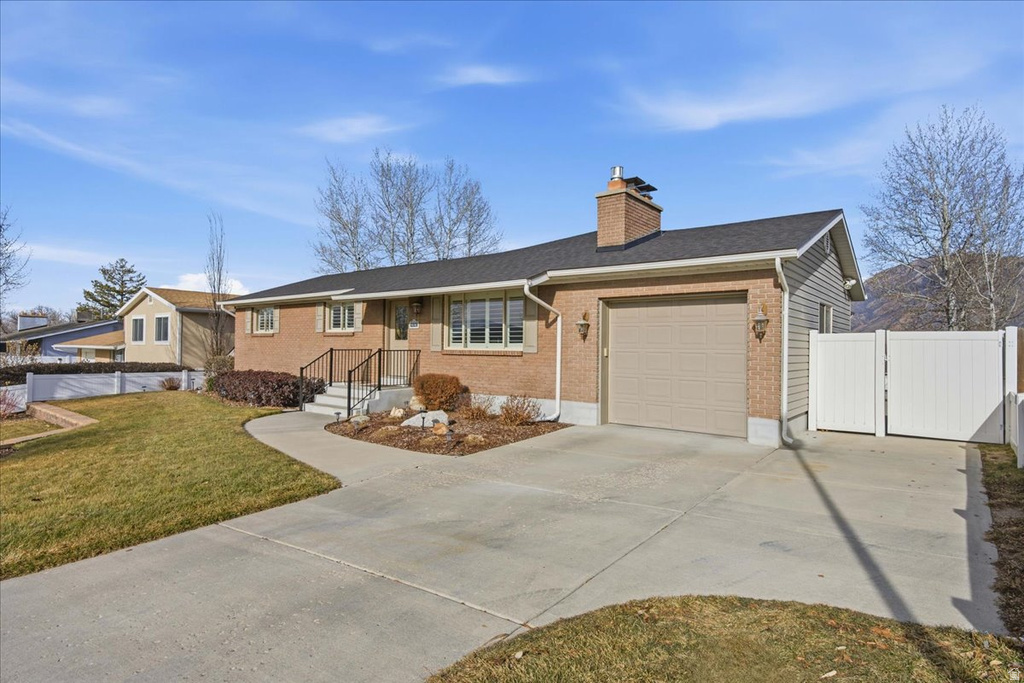 1627 E MULBERRY WAY Sandy, UT 84093