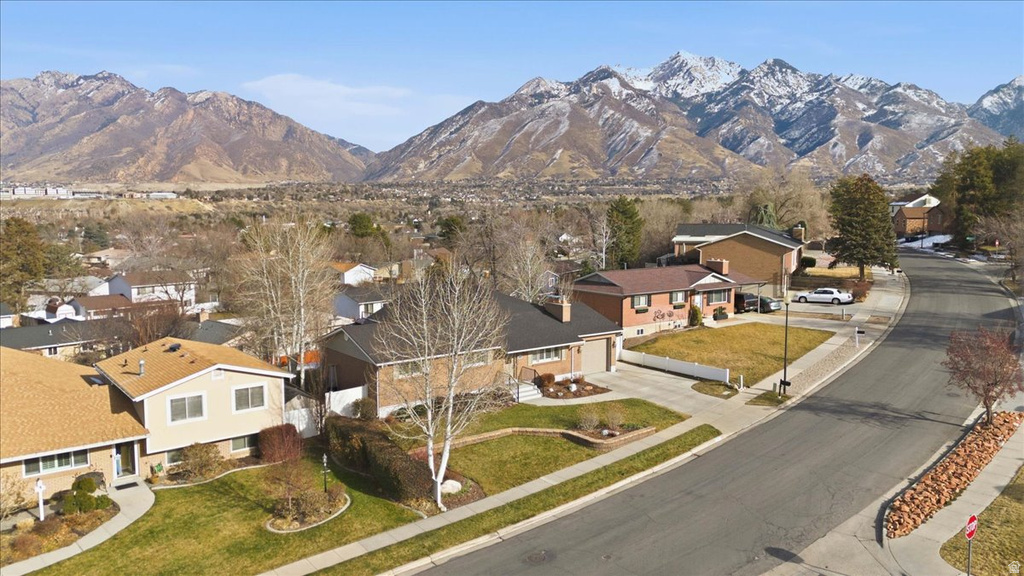 1627 E MULBERRY WAY Sandy, UT 84093