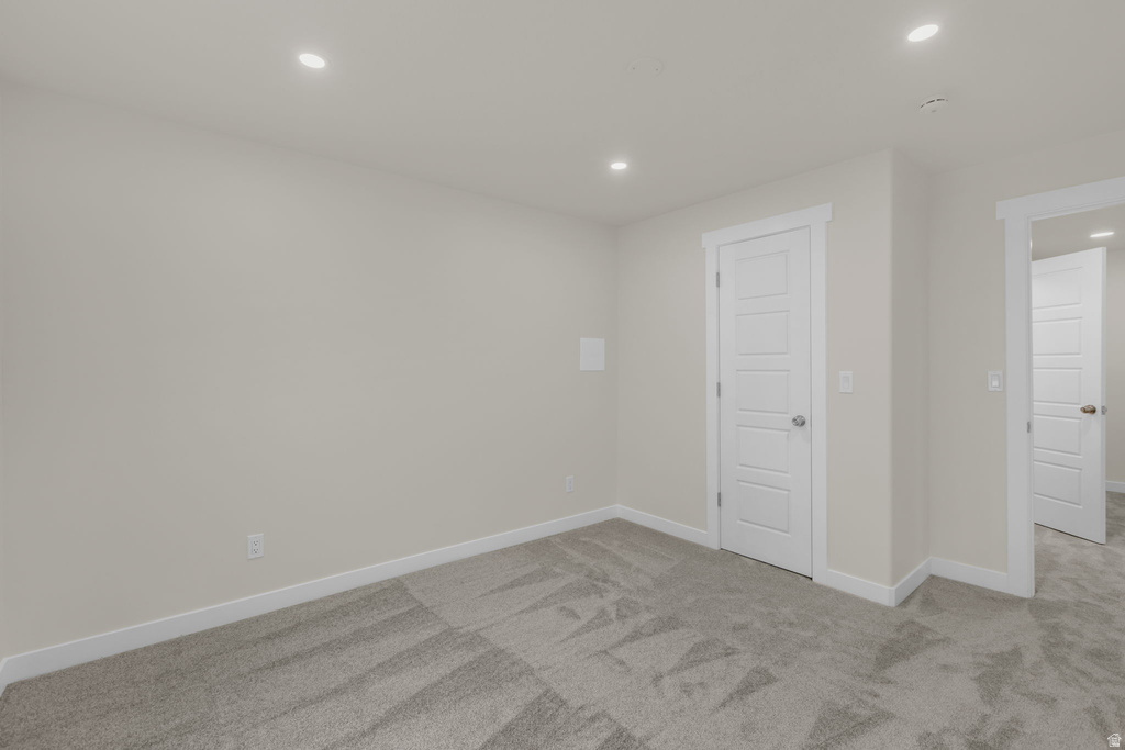 583 S ALBERTA SPRUCE DR Layton, UT 84041