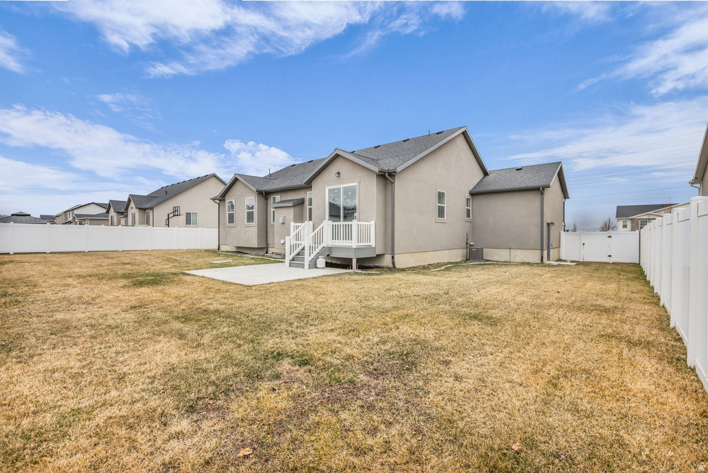 583 S ALBERTA SPRUCE DR Layton, UT 84041