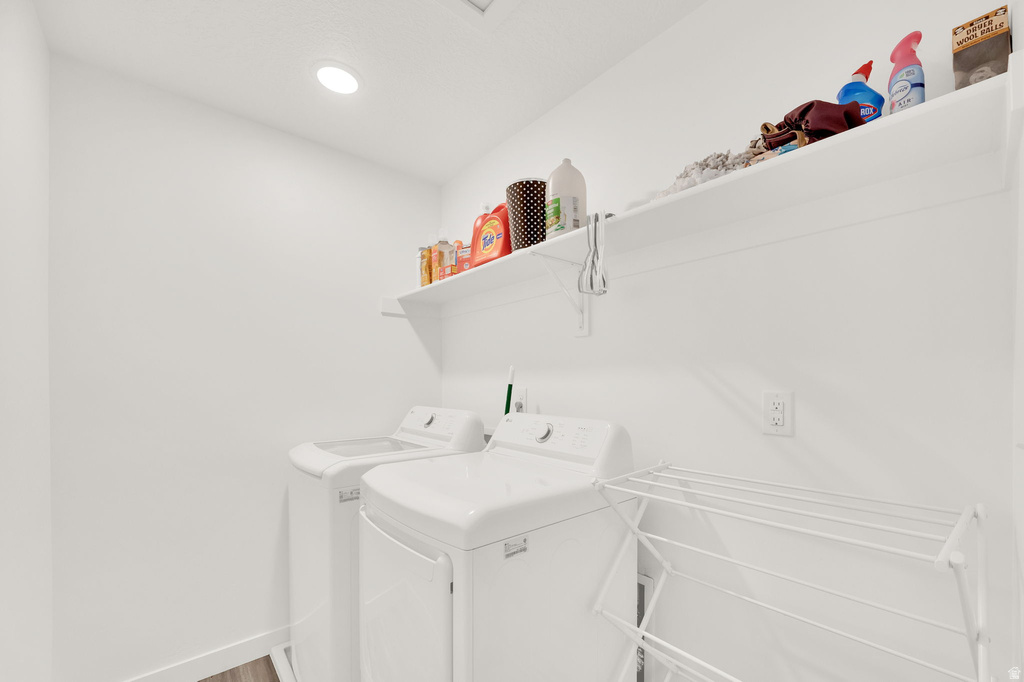 4693 W MIRAMONTE WAY Kearns, UT 84118