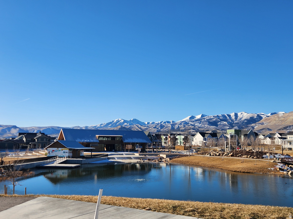 11483 S PROSPERITY RD South Jordan, UT 84009