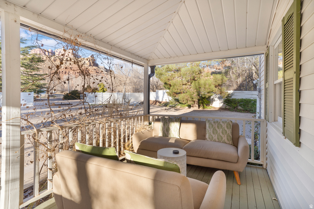 225 E MAIN ST Rockville, UT 84763