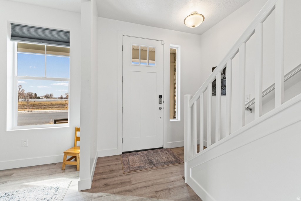 2735 S SHORELINE DR Syracuse, UT 84075