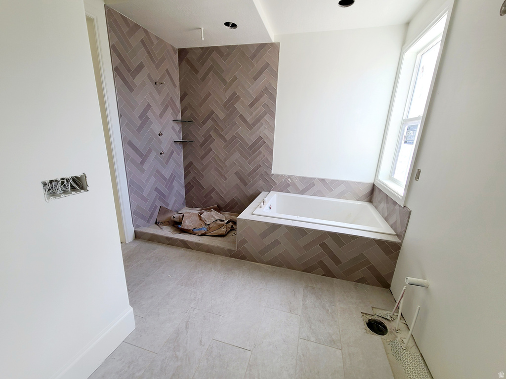 7627 S PRIMAVERII CT Cottonwood Heights, UT 84121