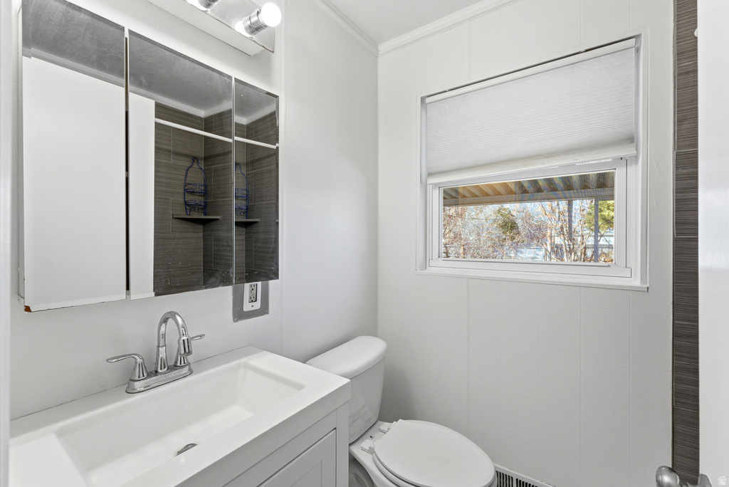 2550 S 400 E South Salt Lake, UT 84115