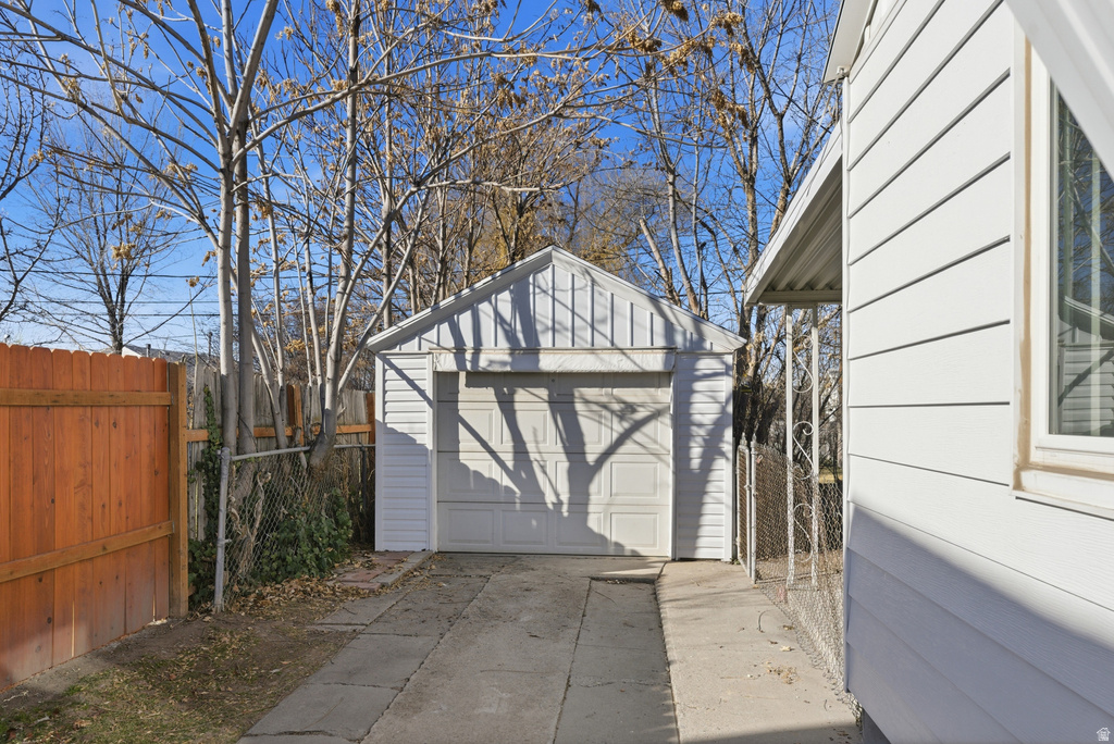 2550 S 400 E South Salt Lake, UT 84115