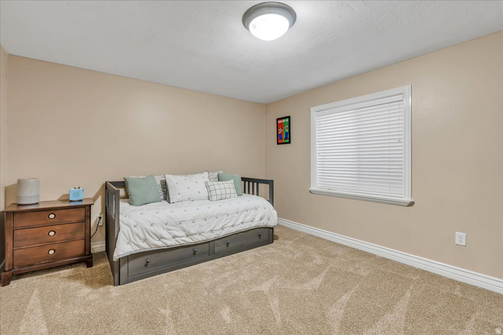 10605 S WILLOW VALLEY RD South Jordan, UT 84095