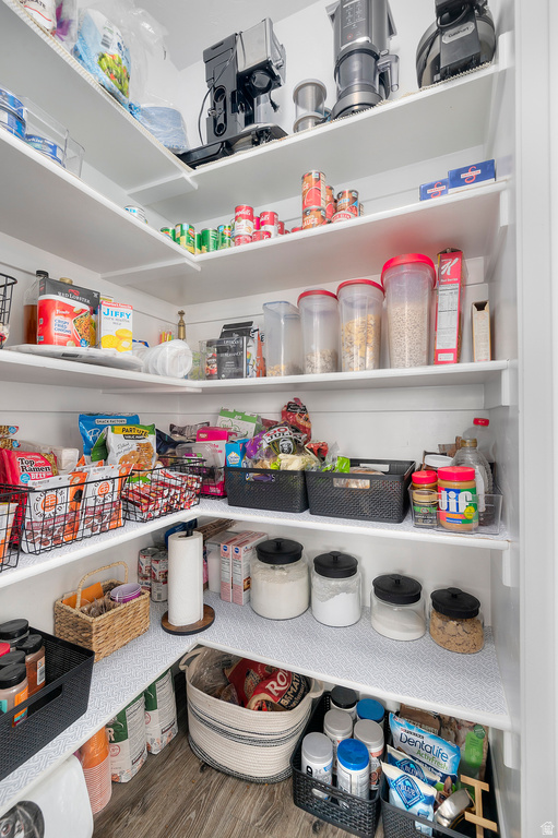 621 S SUGAR PINE DR Layton, UT 84041