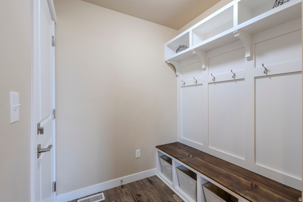 1107 W COYOTE GULCH WAY Bluffdale, UT 84065