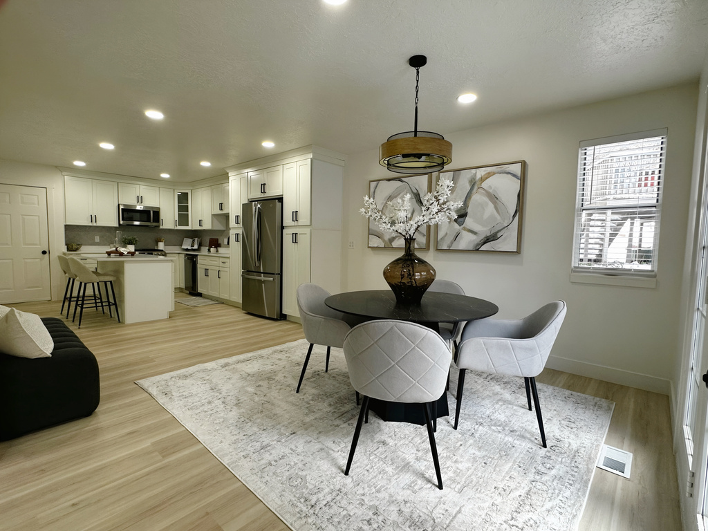 3566 E WASATCH HILLS LN Cottonwood Heights, UT 84121