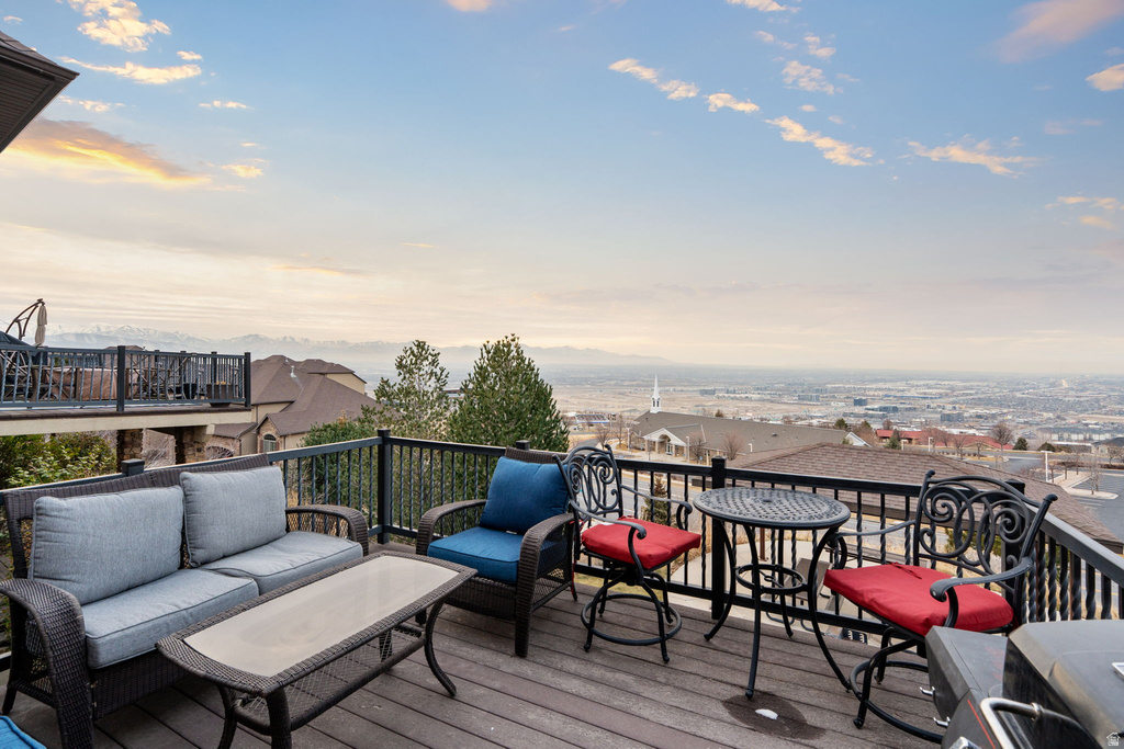 327 E NECHATEL DR Draper, UT 84020