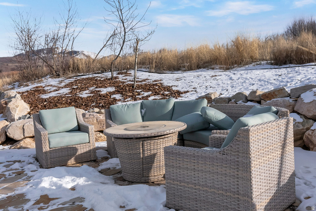 3421 SPRING CIR Mountain Green, UT 84050