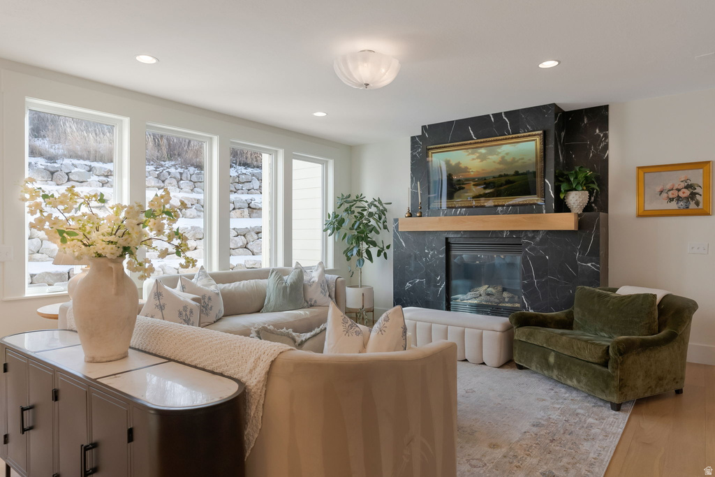 3421 SPRING CIR Mountain Green, UT 84050