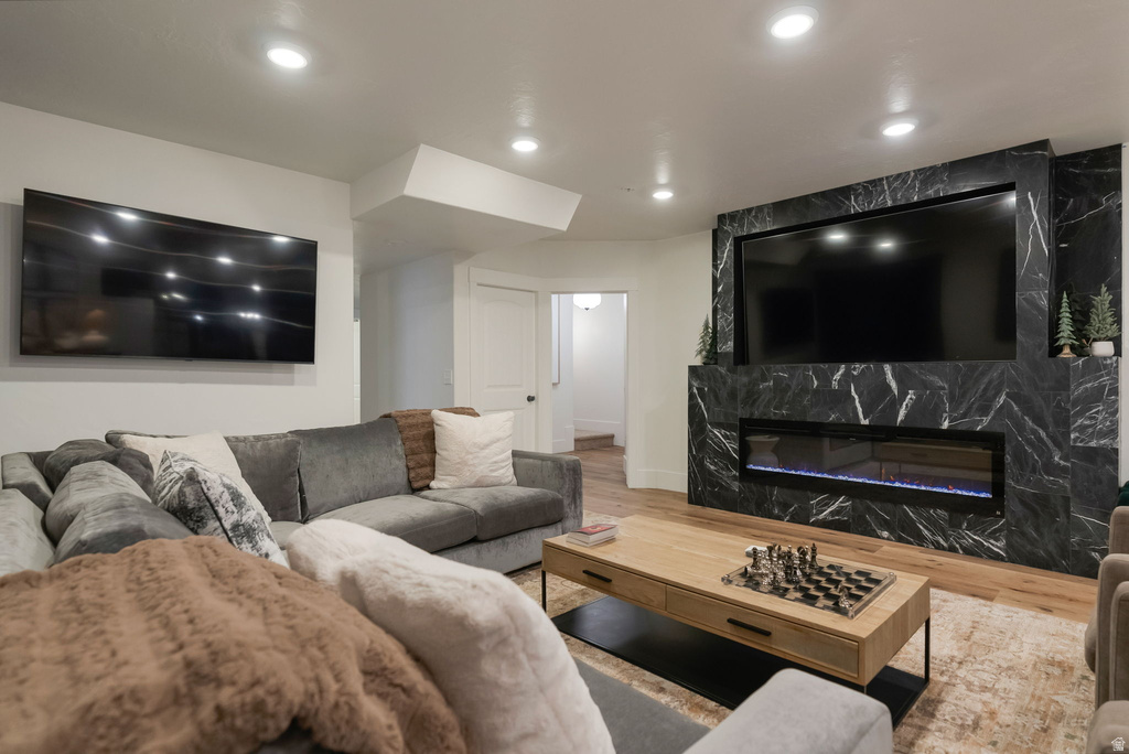 3421 SPRING CIR Mountain Green, UT 84050