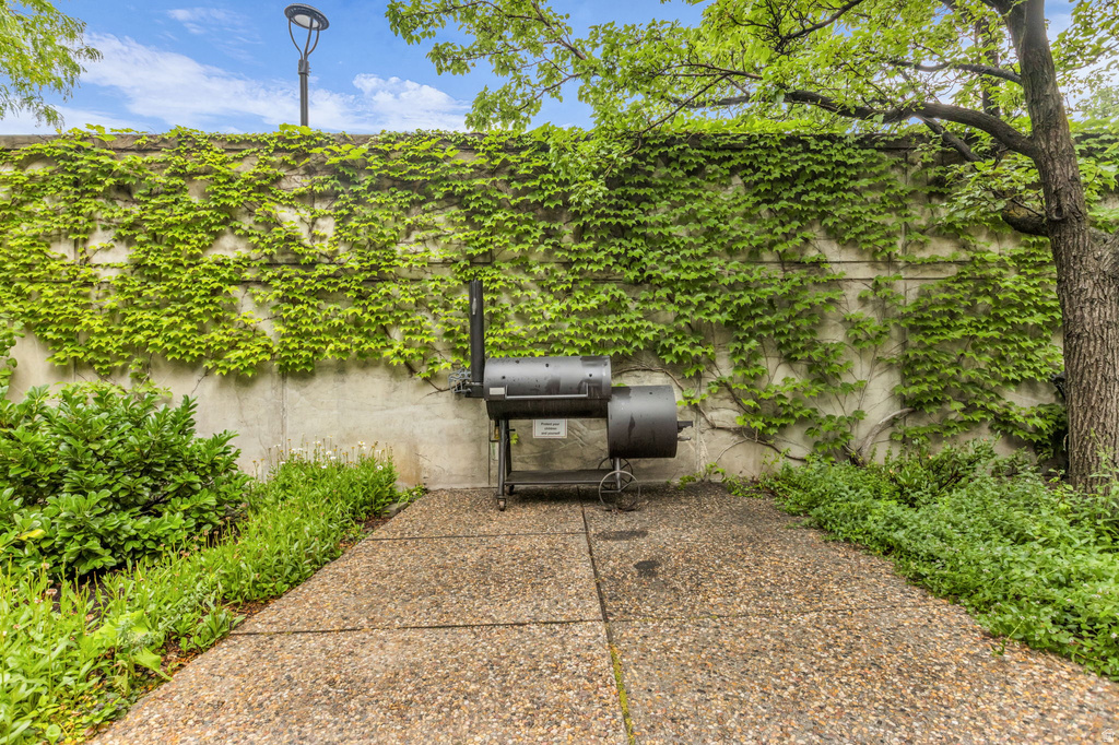 875 S DONNER WAY #103 Salt Lake City, UT 84108