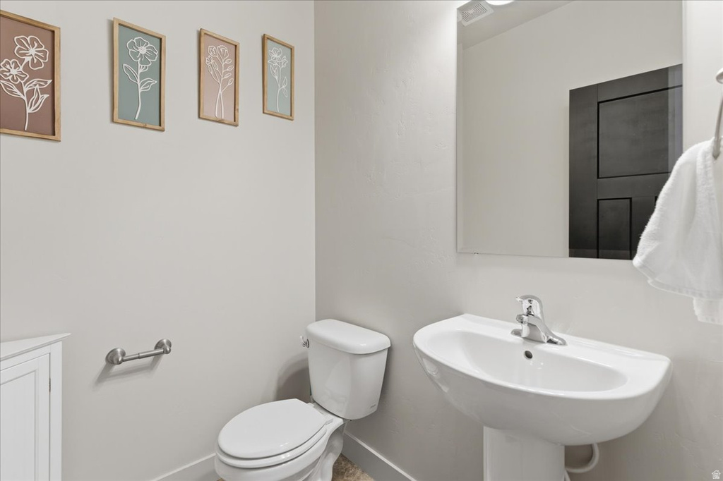 1157 S 1050 W Tooele, UT 84074