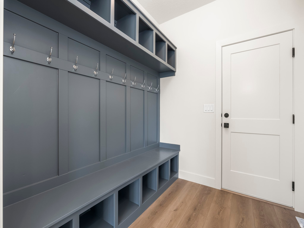 1554 S 920 E Salem, UT 84653