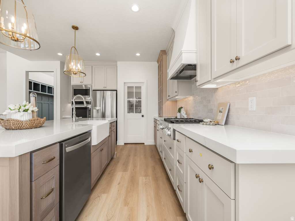 1554 S 920 E Salem, UT 84653