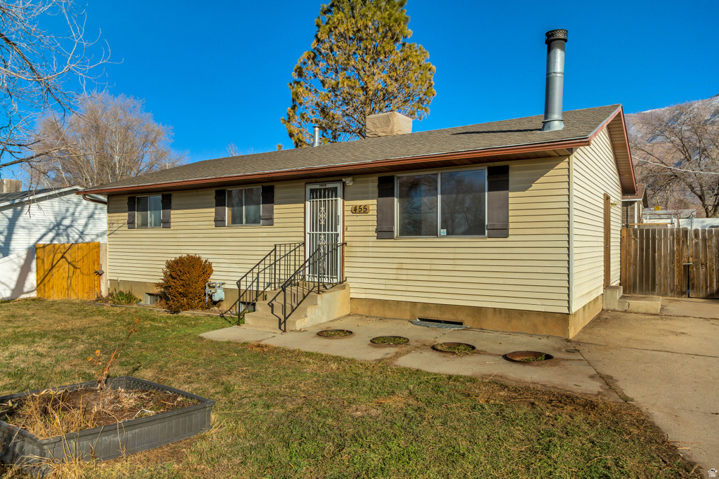 455 S 300 E Santaquin, UT 84655