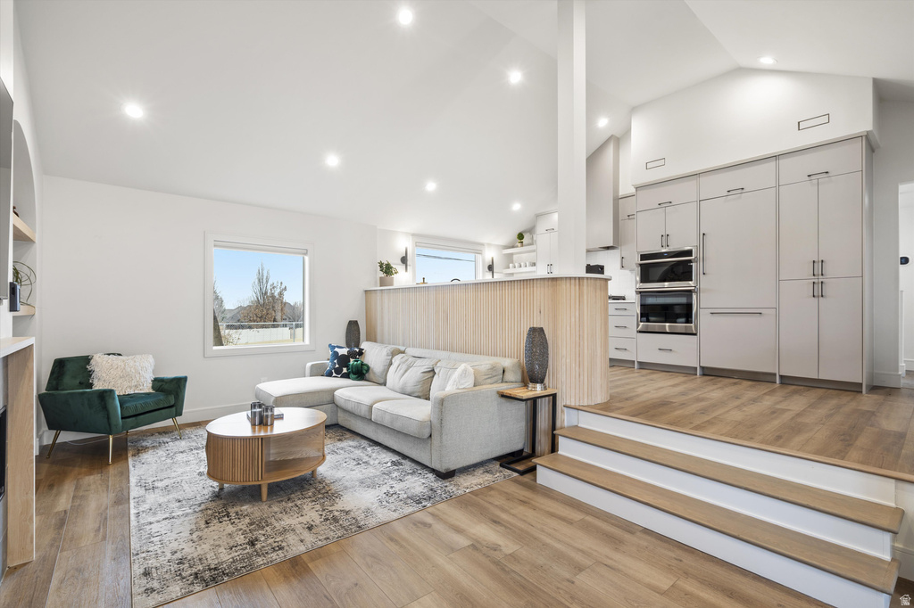 3042 S 2520 E Millcreek, UT 84109