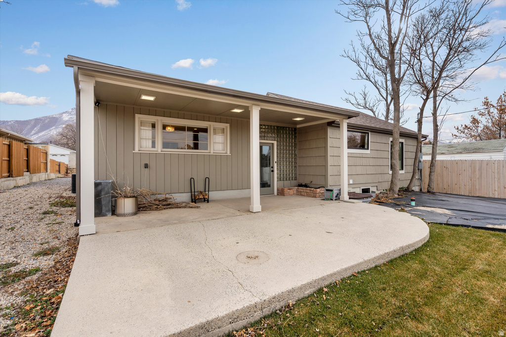 3042 S 2520 E Millcreek, UT 84109