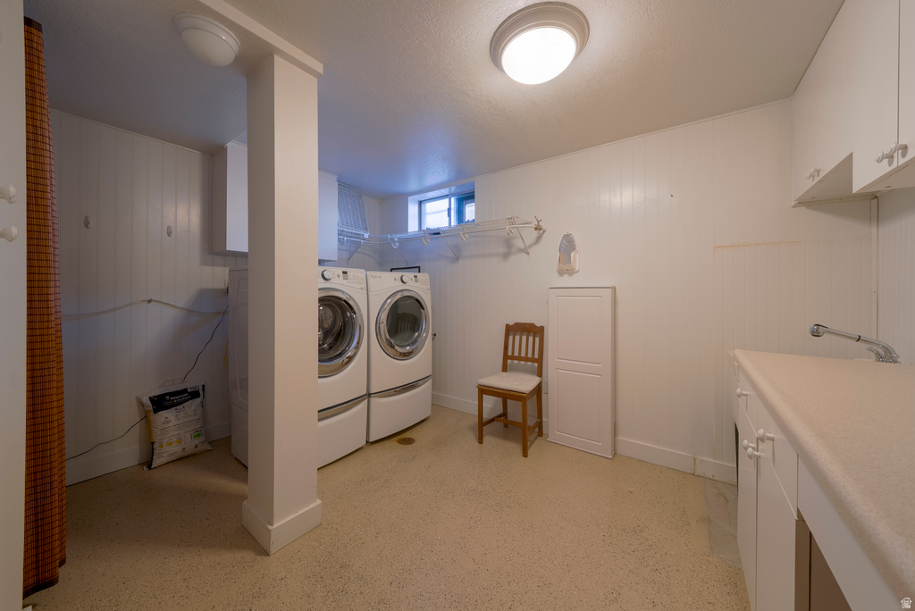 76 W MARQUETTE DR Midvale, UT 84047