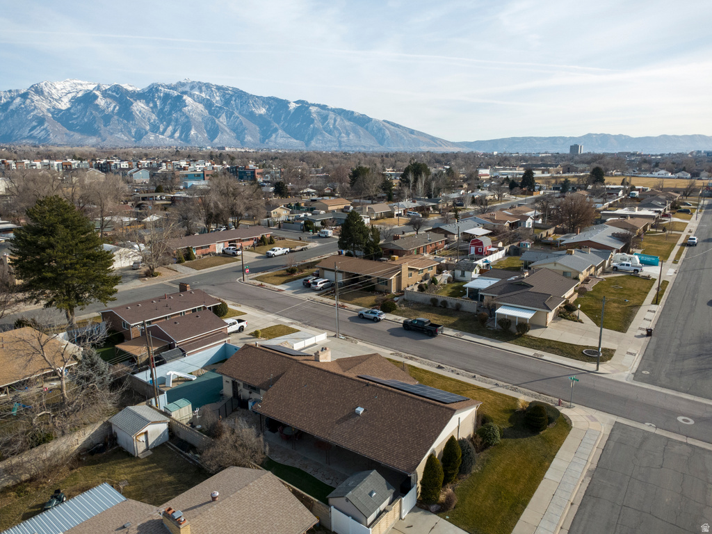 76 W MARQUETTE DR Midvale, UT 84047