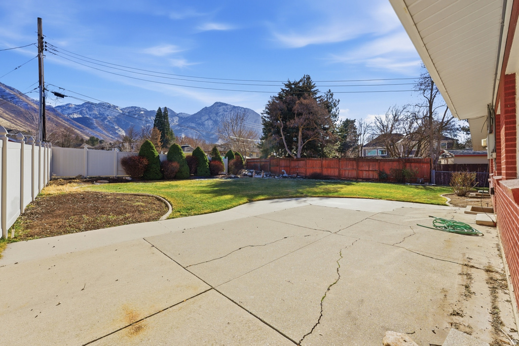 3725 S MILLCREST RD Millcreek, UT 84109