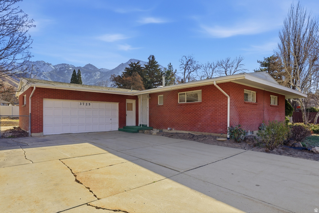 3725 S MILLCREST RD Millcreek, UT 84109