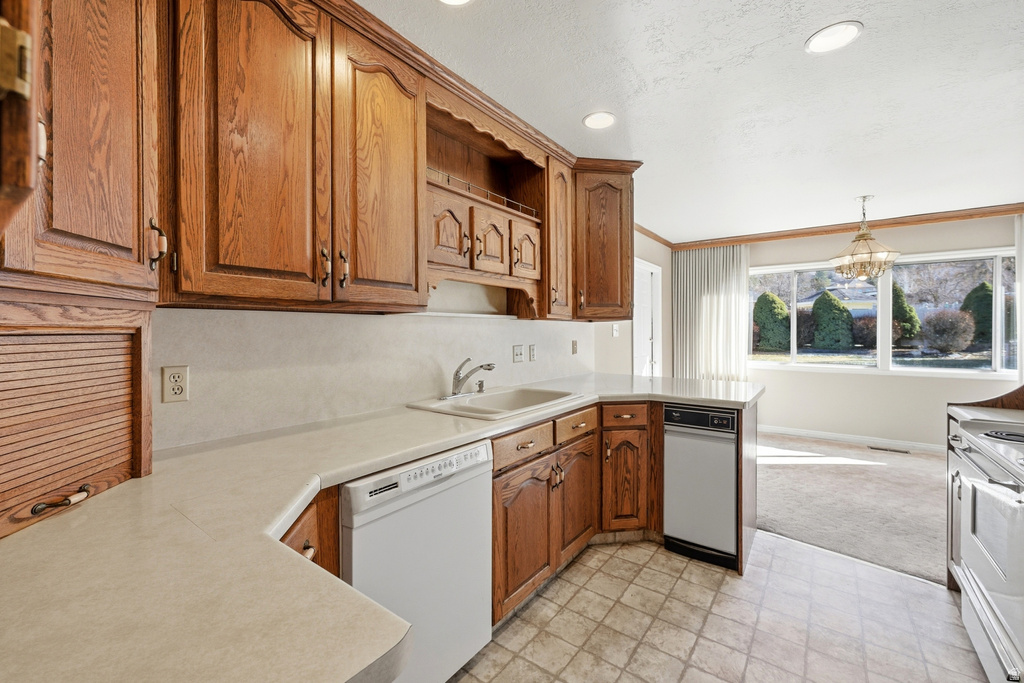 3725 S MILLCREST RD Millcreek, UT 84109