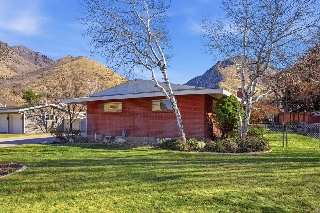 3725 S MILLCREST RD Millcreek, UT 84109