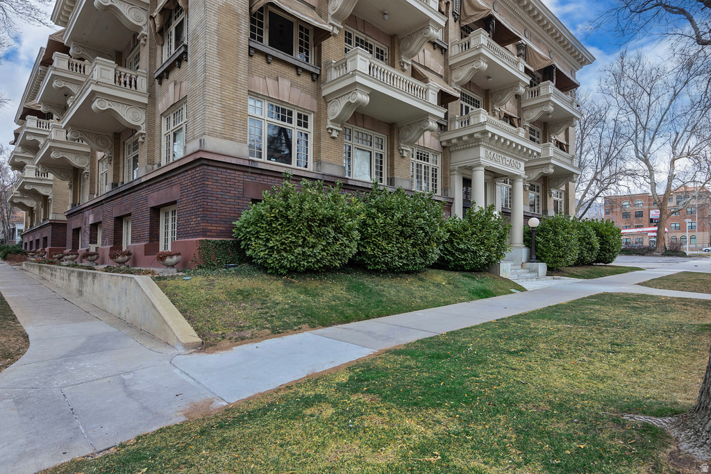 839 E SOUTH TEMPLE DR. #99 Salt Lake City, UT 84102