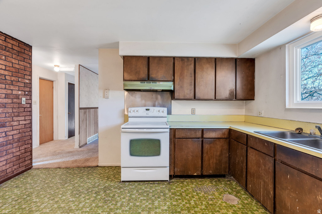 289 W 400 S Kaysville, UT 84037