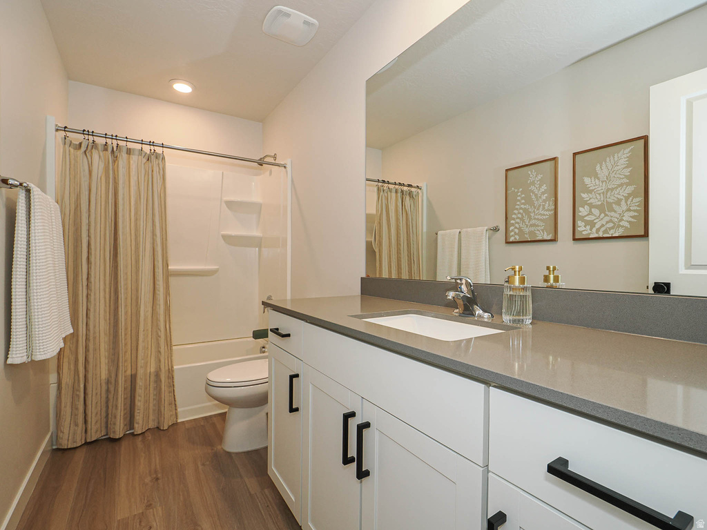 2061 N CHIANTI ST Saratoga Springs, UT 84045